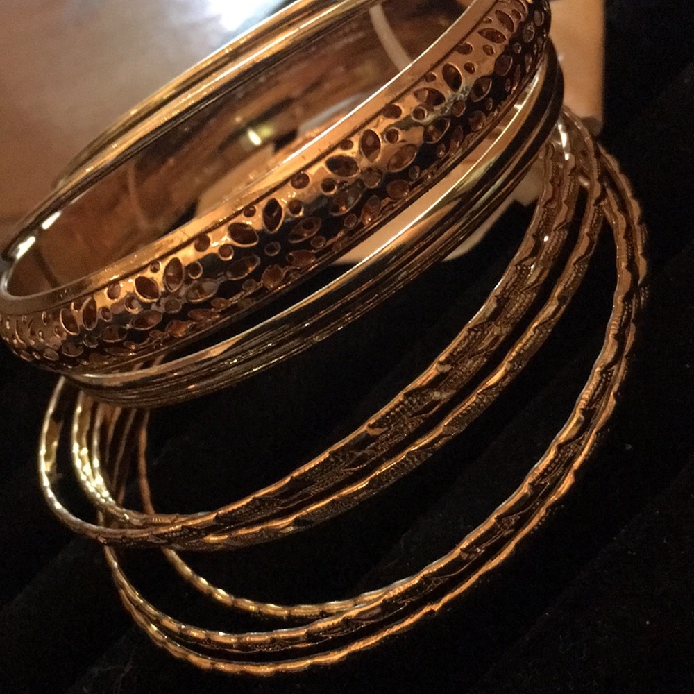 Red Camel Bracelet Stack - Picture 3 of 3